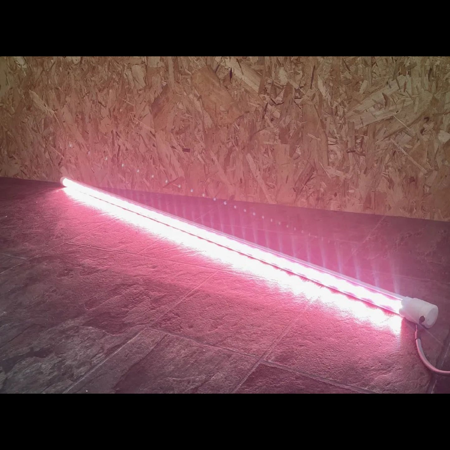 Plants NEXLIGHT TUBE -プランツネクスライト チューブ- 植物育成LEDライト