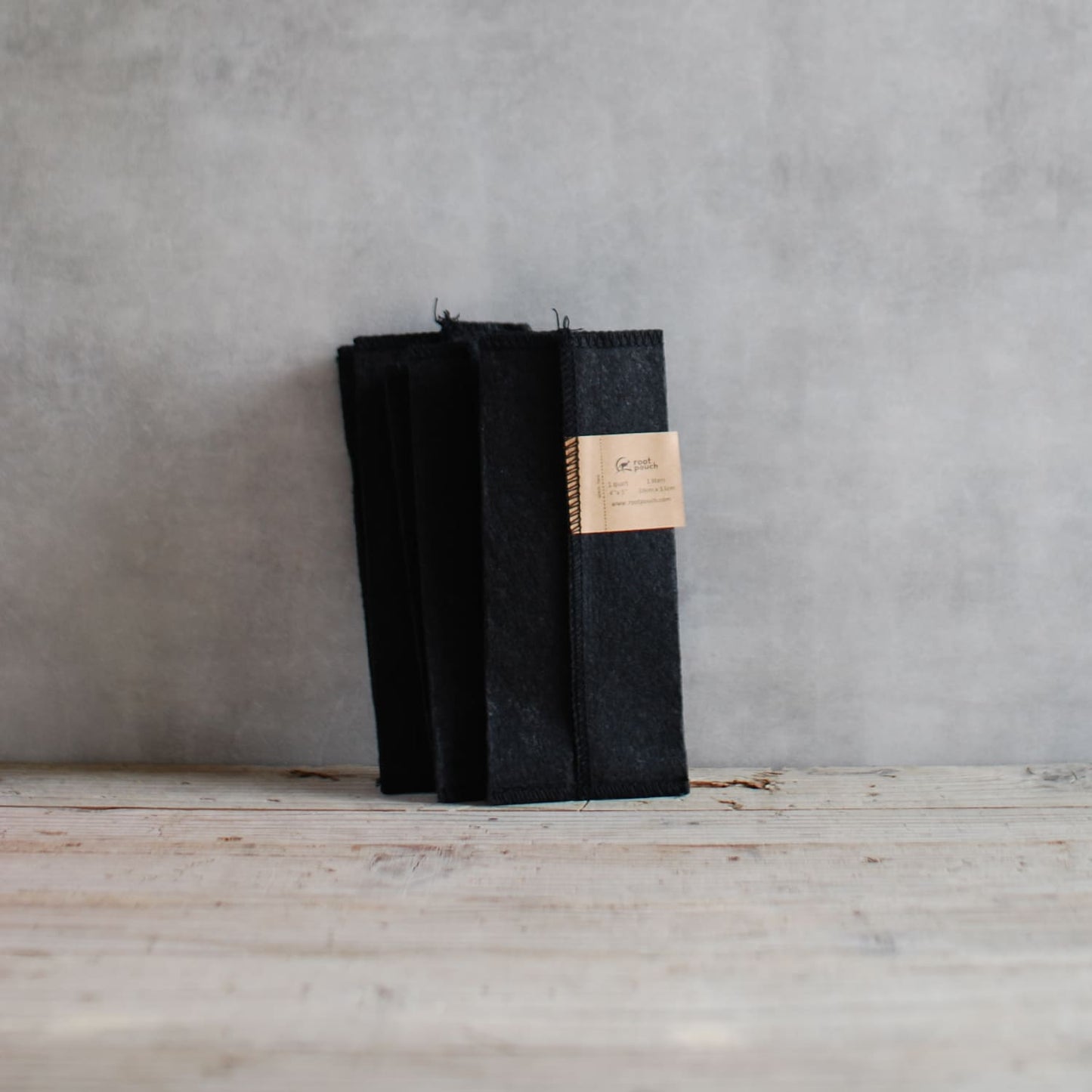 ルーツポーチ(root pouch)育苗用ポット 1QT(Thin Black Line)