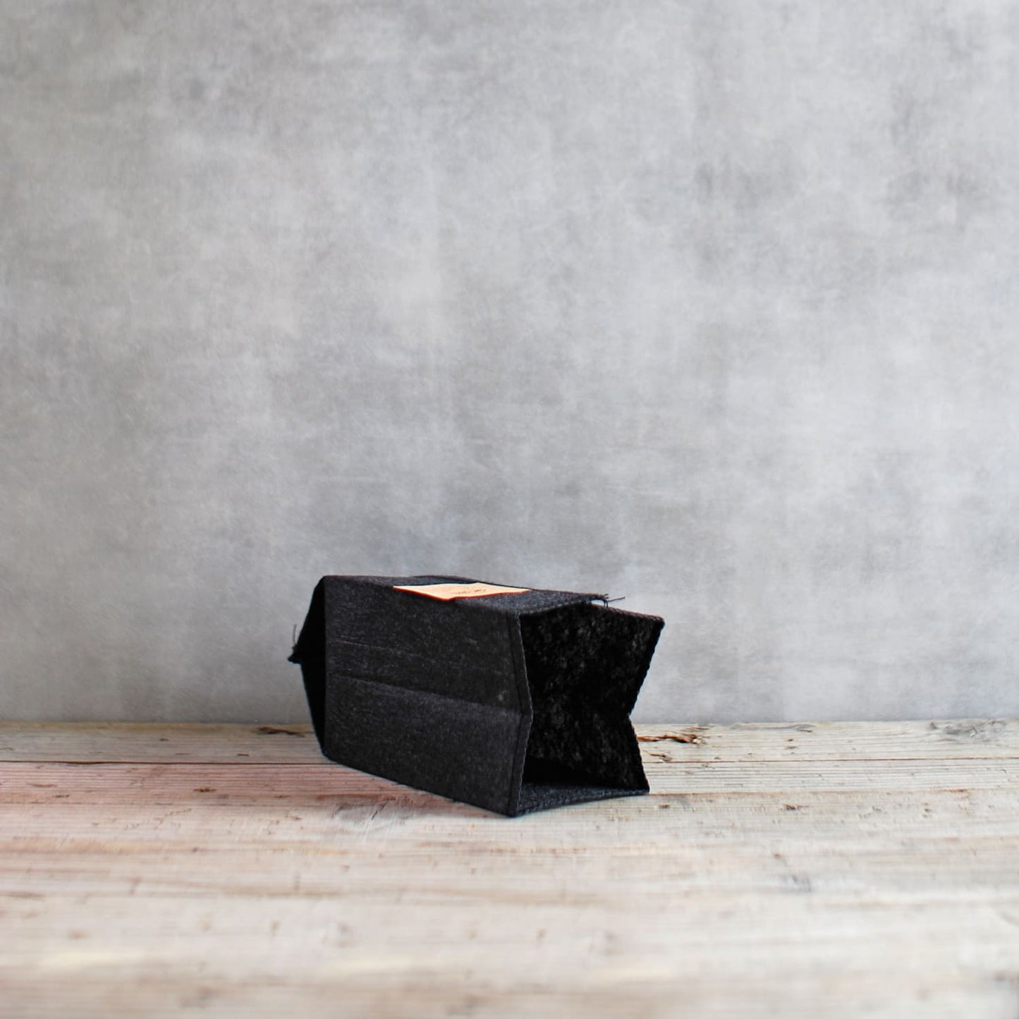 ルーツポーチ(root pouch)育苗用ポット 1QT(Thin Black Line)
