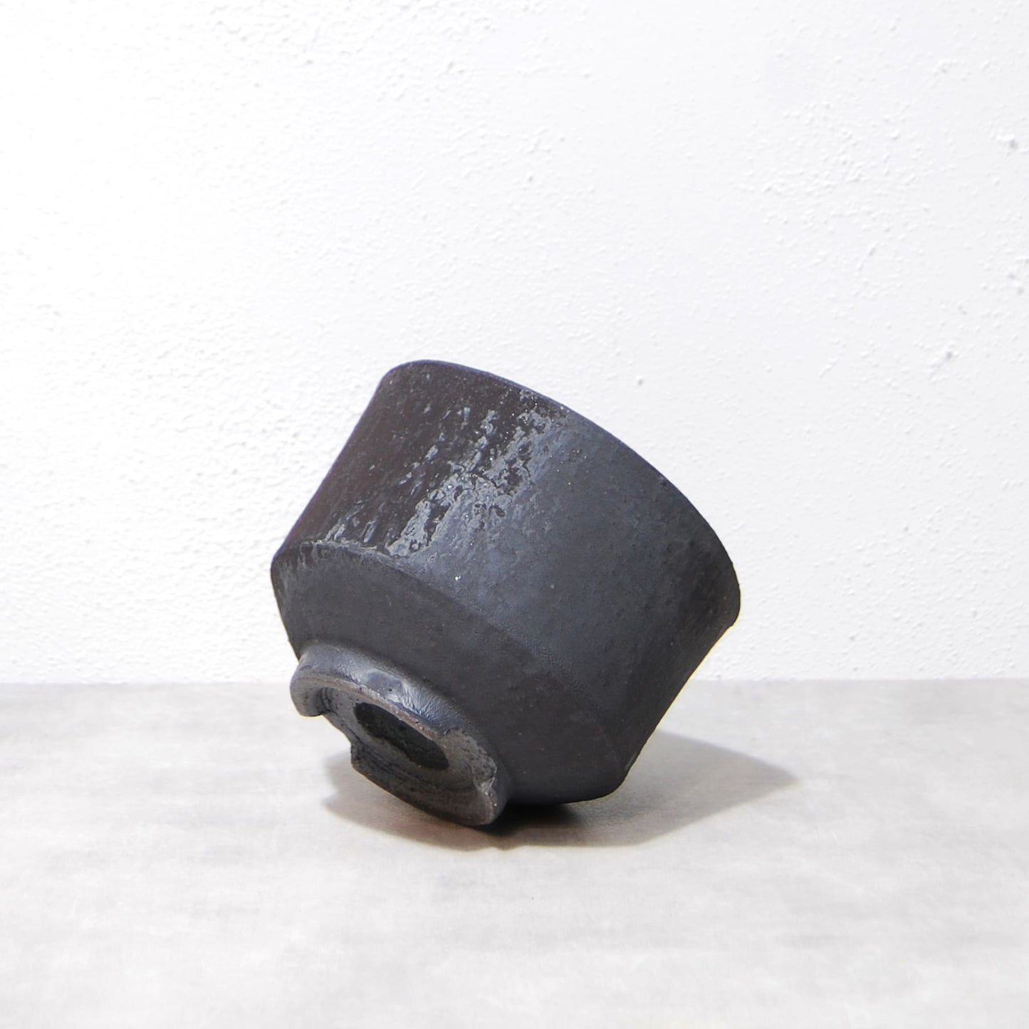 黒鉄釉 中深鉢 M　かみ山陶器