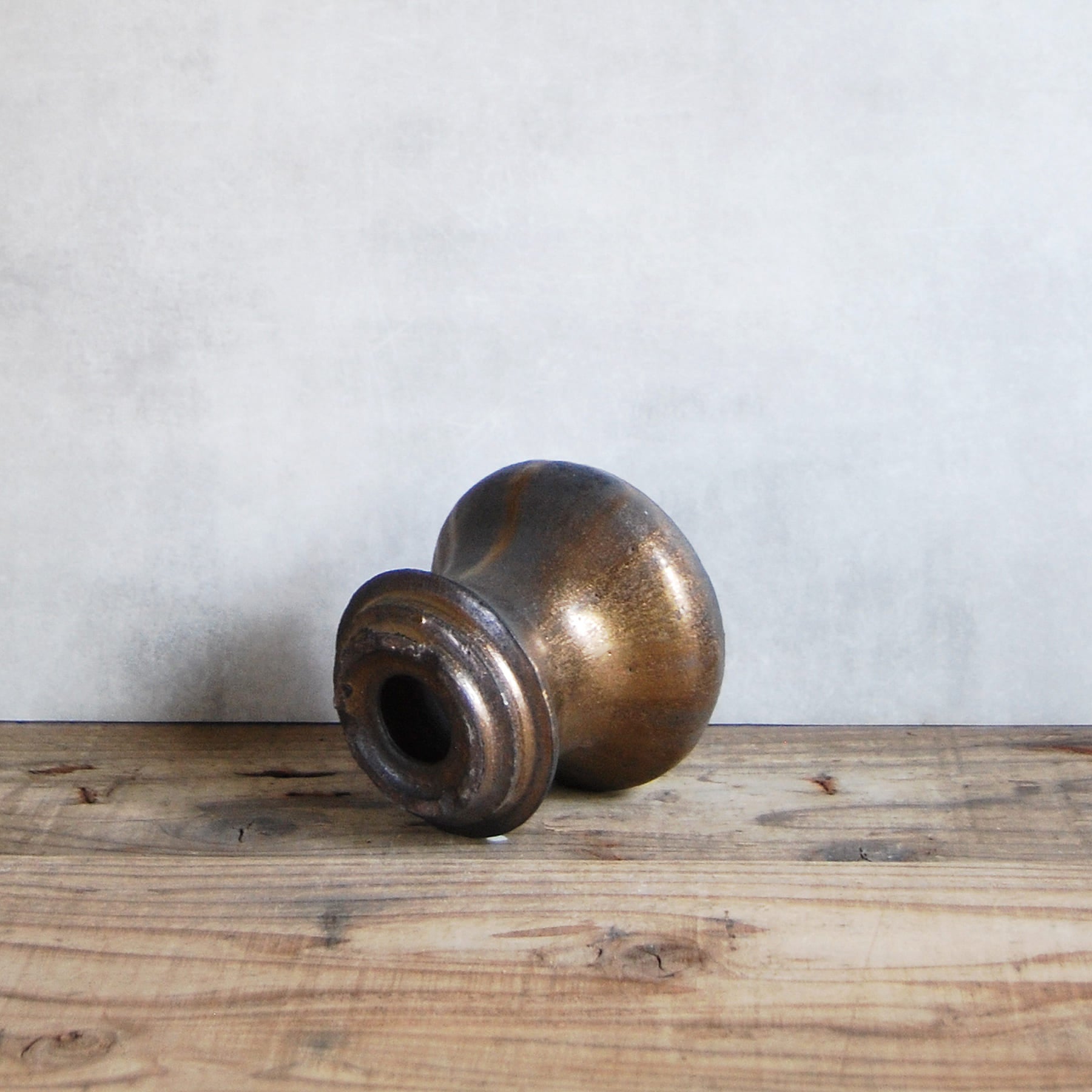 油彩画 　壷と鉢植え AS071-135 – 鉢人