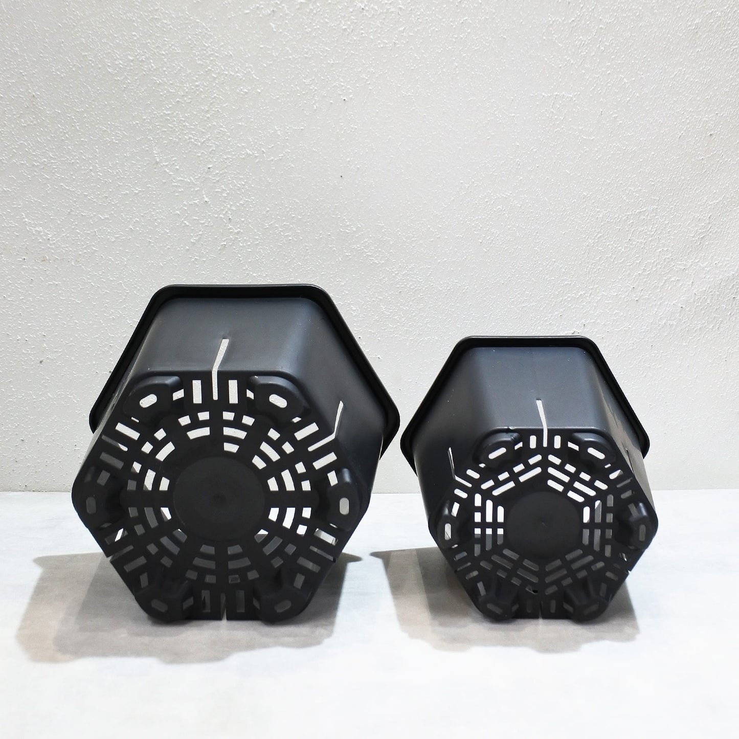 HexaPot（ヘキサポット）４号　六角形プラ鉢