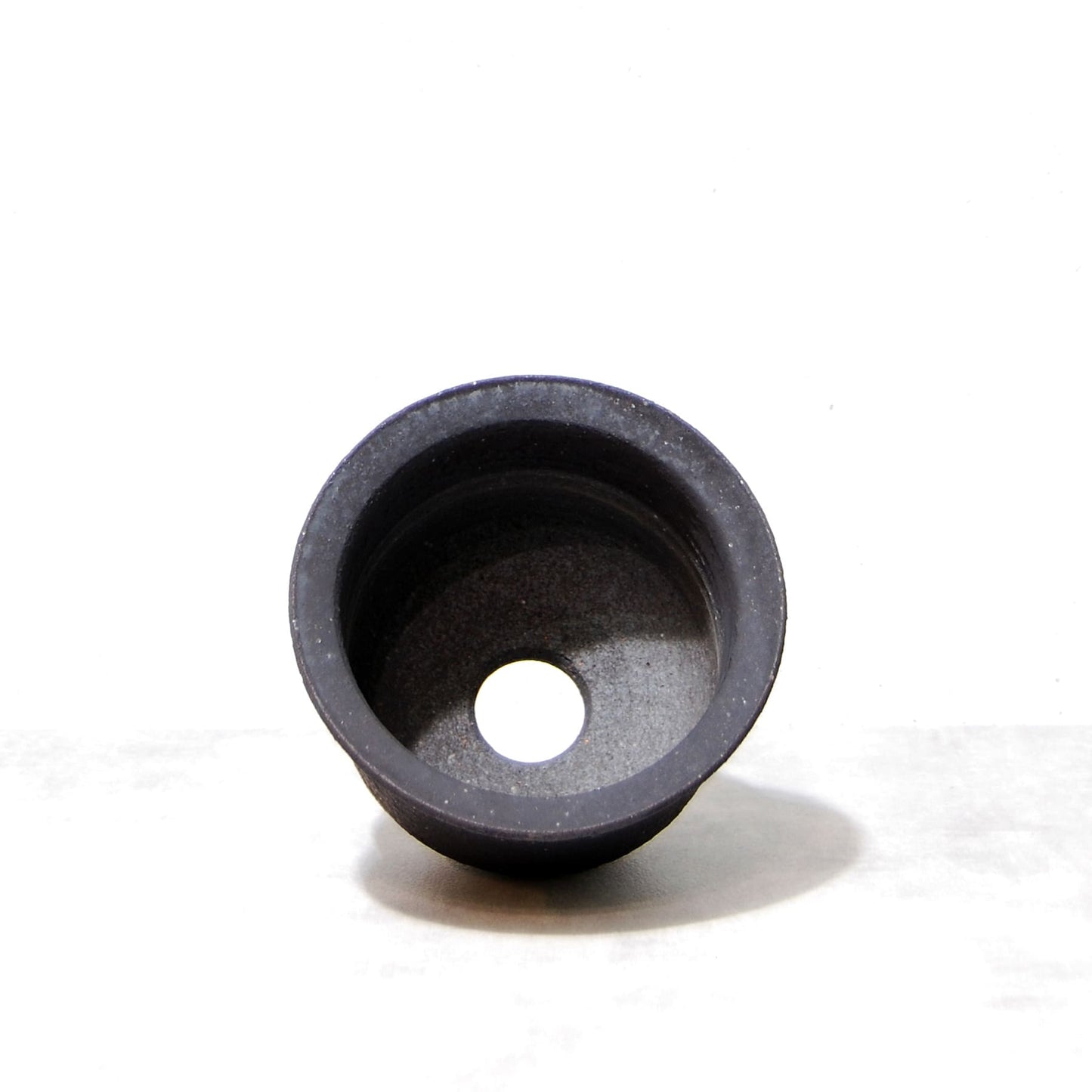 黒鉄釉 中深エン付鉢 M　かみ山陶器